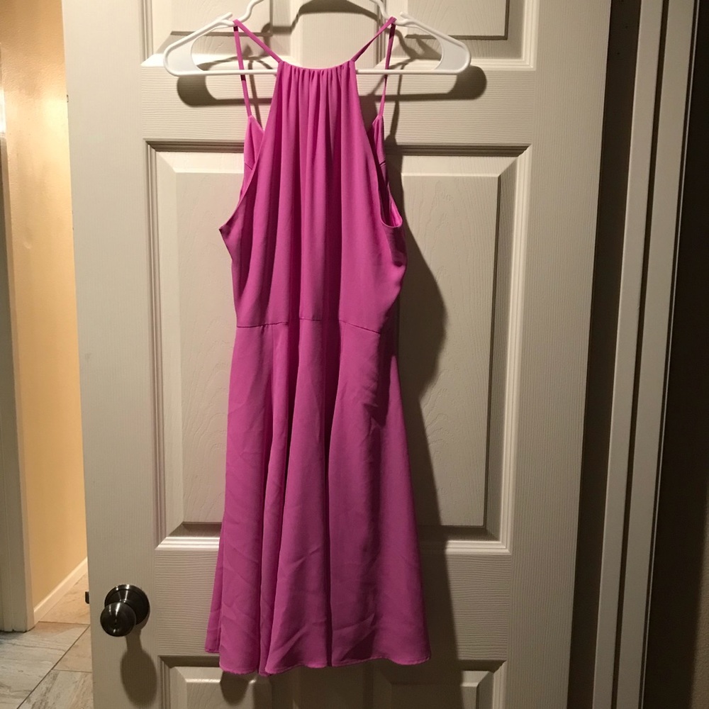 Express Dress - Picture 6 of 7